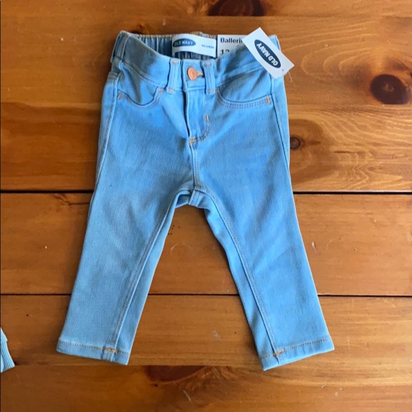 SOLD!!!!!!!!  Zara and Ballerina Jeans - Picture 6 of 6